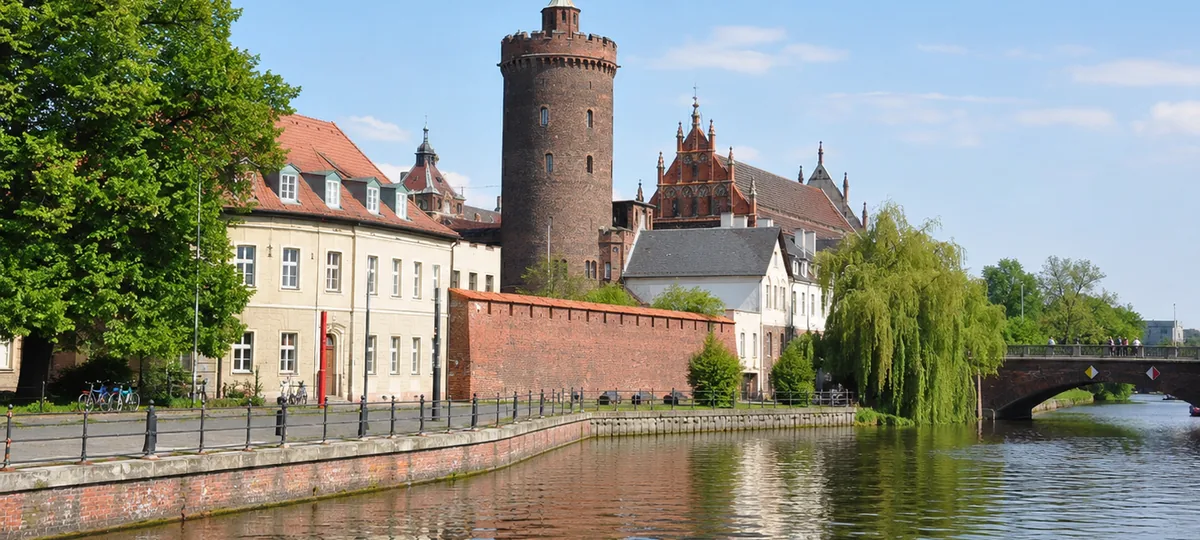 Historische Zitadelle und Wasserstraße in Berlin-Spandau